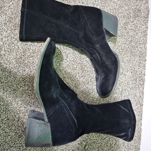 DKNY SUEDE CLASSIC PULL-ON HEELED BOOT FASHION NAPPA BLACK WOMENS 8 MED Spain - Picture 2 of 9